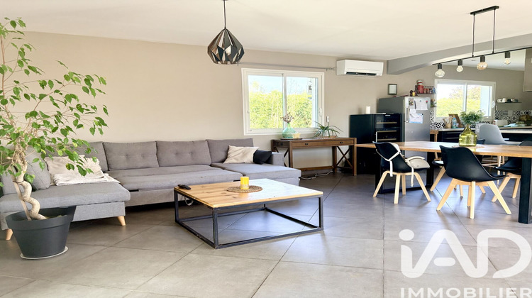 Ma-Cabane - Vente Maison Villeneuve-Lès-Bouloc, 109 m²