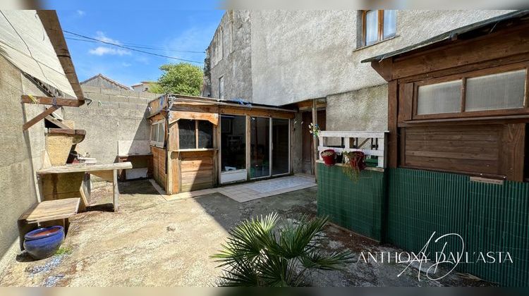 Ma-Cabane - Vente Maison VILLENEUVE LES MONTREAL, 118 m²