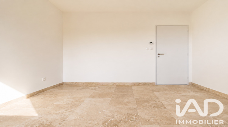 Ma-Cabane - Vente Maison Villeneuve-Lès-Montréal, 155 m²