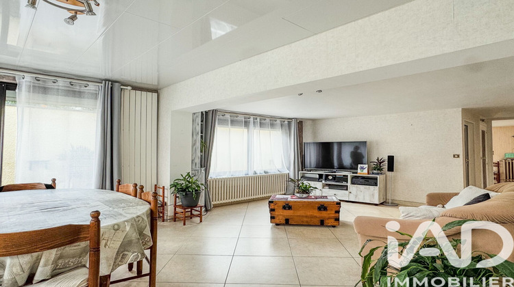 Ma-Cabane - Vente Maison Villeneuve-Saint-Denis, 120 m²