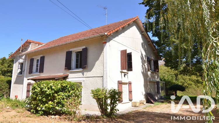 Ma-Cabane - Vente Maison Villeneuve-Saint-Denis, 249 m²