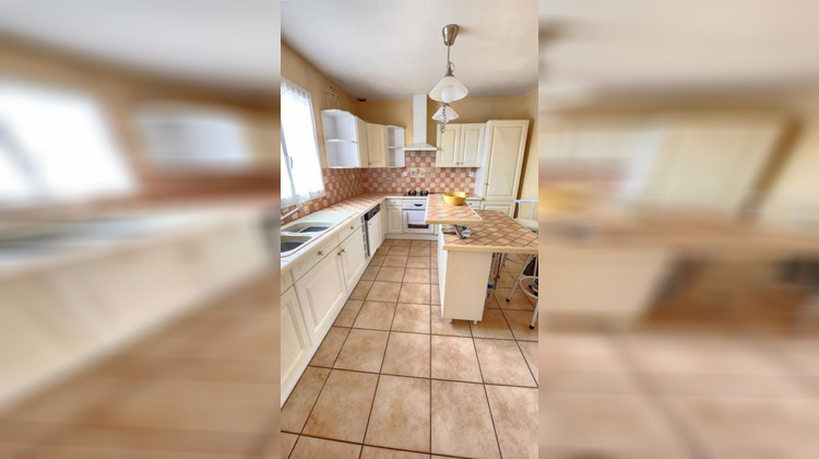 Ma-Cabane - Vente Maison VILLENEUVE SAINT GERMAIN, 93 m²