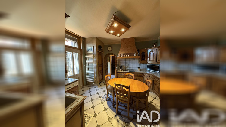 Ma-Cabane - Vente Maison Villeneuve-sur-Allier, 208 m²