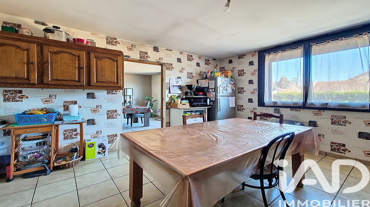 Ma-Cabane - Vente Maison Villeneuve-sur-Allier, 104 m²