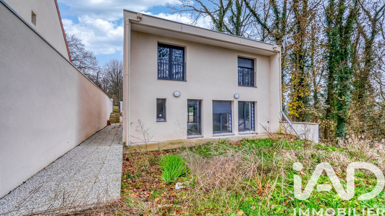 Ma-Cabane - Vente Maison Villeneuve-sur-Bellot, 143 m²