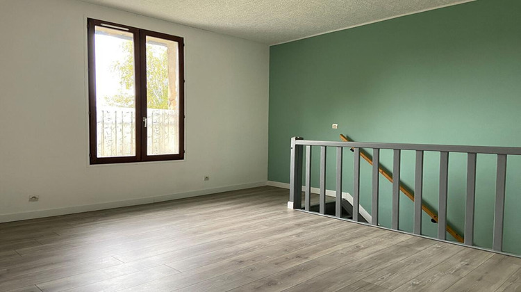 Ma-Cabane - Vente Maison VILLENEUVE SUR BELLOT, 110 m²