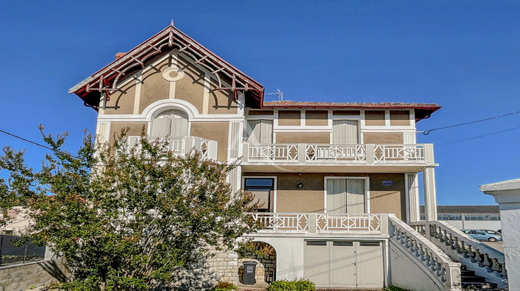 Ma-Cabane - Vente Maison VILLENEUVE-SUR-LOT, 175 m²