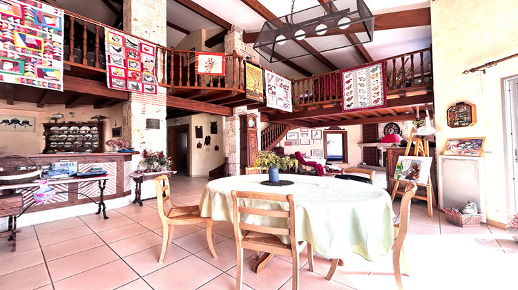 Ma-Cabane - Vente Maison VILLENEUVE-SUR-LOT, 275 m²