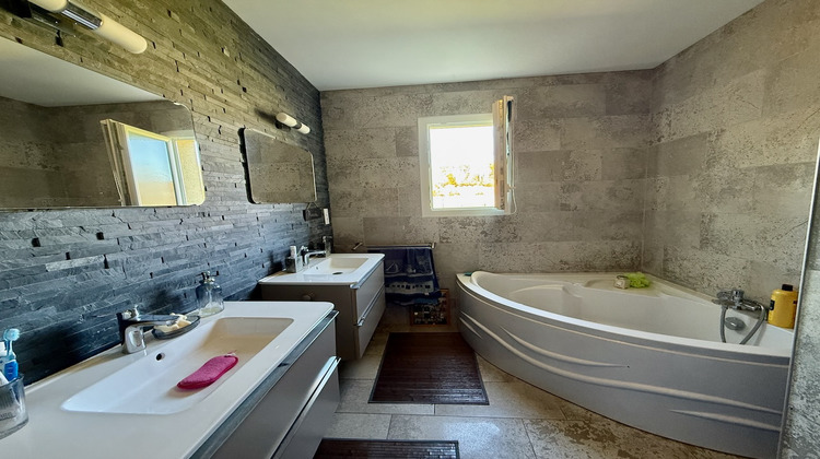 Ma-Cabane - Vente Maison VILLENEUVE-SUR-LOT, 143 m²