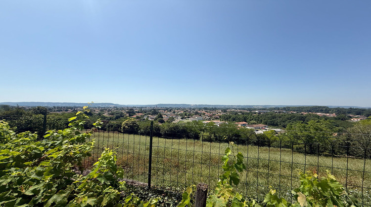 Ma-Cabane - Vente Maison VILLENEUVE-SUR-LOT, 103 m²