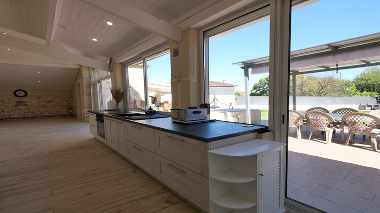 Ma-Cabane - Vente Maison VILLENEUVE-SUR-LOT, 260 m²