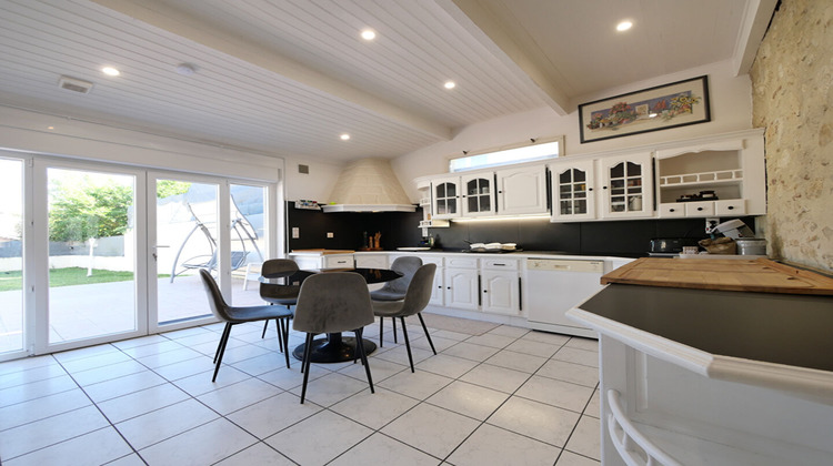 Ma-Cabane - Vente Maison VILLENEUVE-SUR-LOT, 260 m²