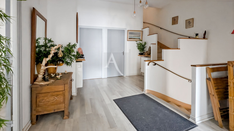 Ma-Cabane - Vente Maison VILLENEUVE-SUR-LOT, 106 m²