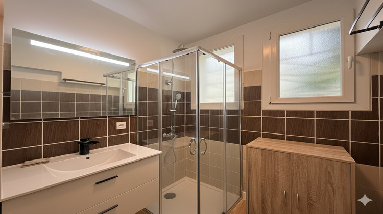 Ma-Cabane - Vente Maison VILLENEUVE-SUR-LOT, 76 m²