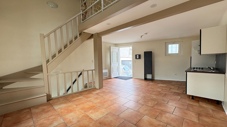 Ma-Cabane - Vente Maison VILLENEUVE-SUR-LOT, 33 m²