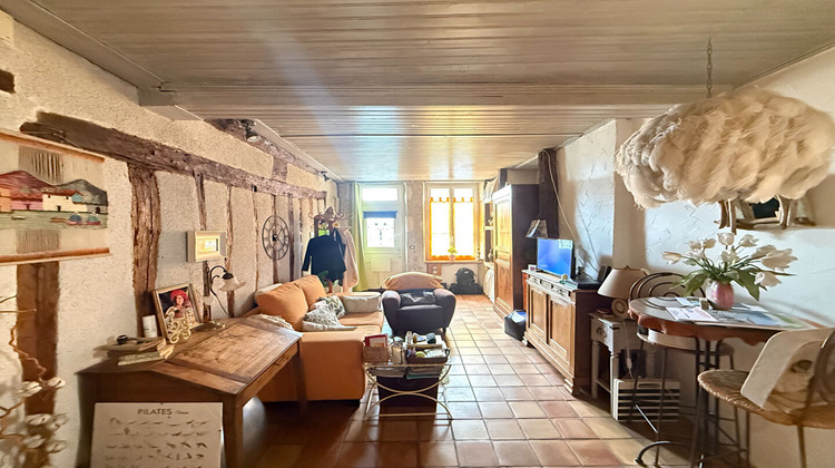 Ma-Cabane - Vente Maison VILLENEUVE-SUR-LOT, 69 m²