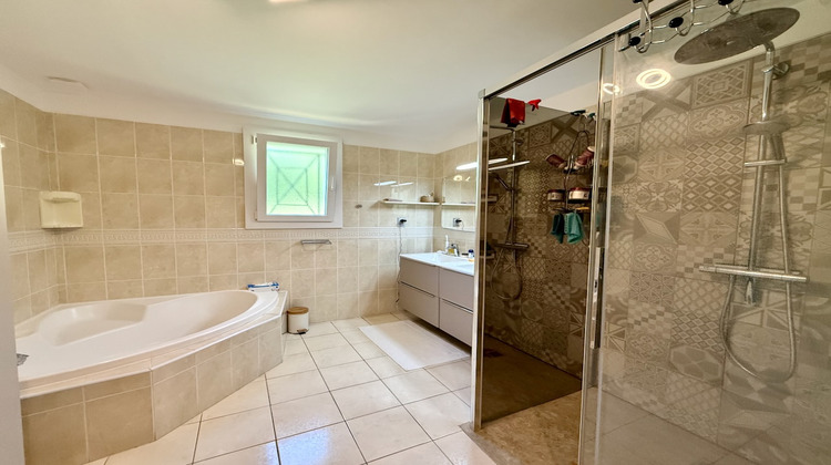 Ma-Cabane - Vente Maison VILLENEUVE-SUR-LOT, 170 m²