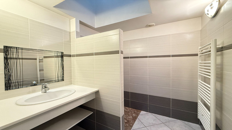 Ma-Cabane - Vente Maison VILLENEUVE-SUR-LOT, 105 m²