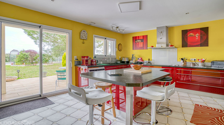 Ma-Cabane - Vente Maison VILLENEUVE-SUR-LOT, 183 m²