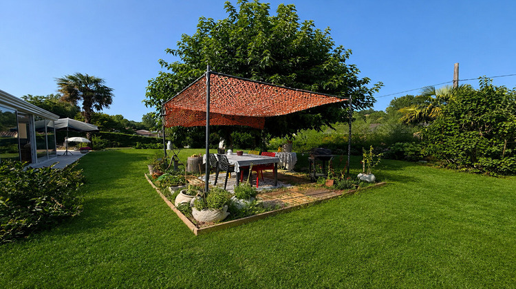 Ma-Cabane - Vente Maison VILLENEUVE-SUR-LOT, 100 m²