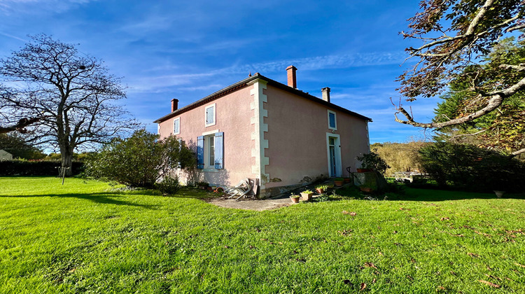 Ma-Cabane - Vente Maison VILLENEUVE-SUR-LOT, 77 m²