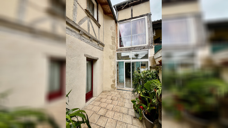 Ma-Cabane - Vente Maison VILLENEUVE-SUR-LOT, 107 m²