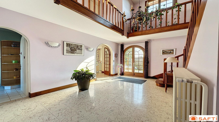 Ma-Cabane - Vente Maison Villeneuve-sur-Yonne, 317 m²