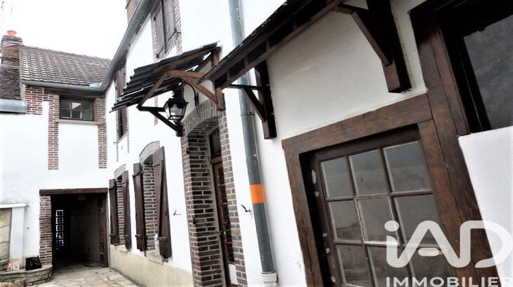 Ma-Cabane - Vente Maison Villeneuve-sur-Yonne, 155 m²