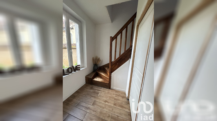 Ma-Cabane - Vente Maison Villeneuve-sur-Yonne, 73 m²