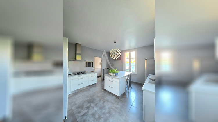 Ma-Cabane - Vente Maison VILLENOY, 196 m²