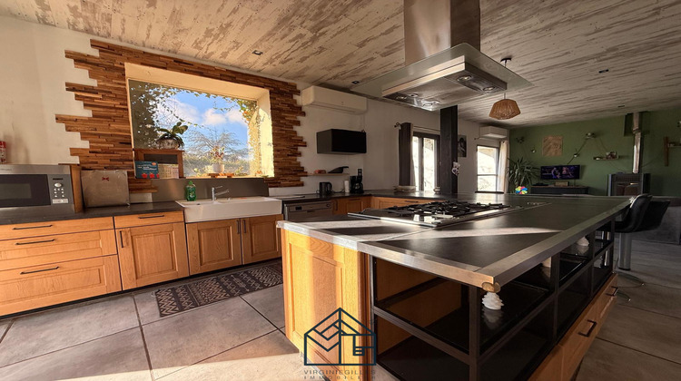 Ma-Cabane - Vente Maison Villerest, 242 m²