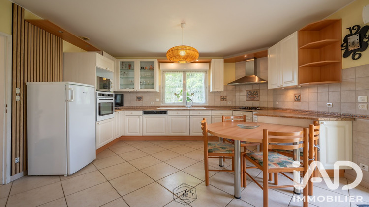Ma-Cabane - Vente Maison Villers-la-Chèvre, 175 m²