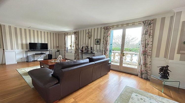 Ma-Cabane - Vente Maison VILLERS-SOUS-SAINT-LEU, 290 m²