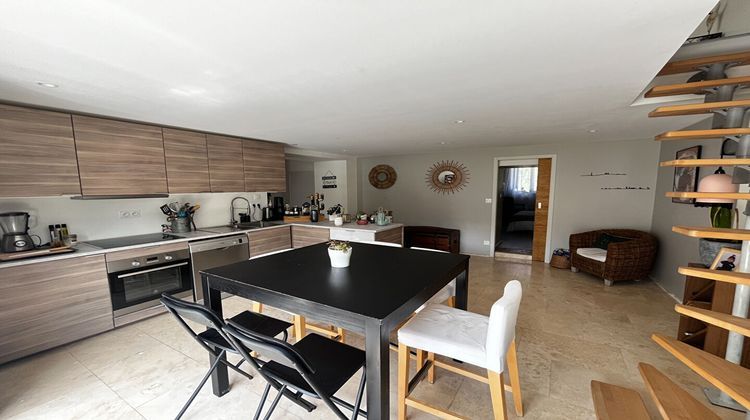 Ma-Cabane - Vente Maison VILLETTE-D'ANTHON, 113 m²