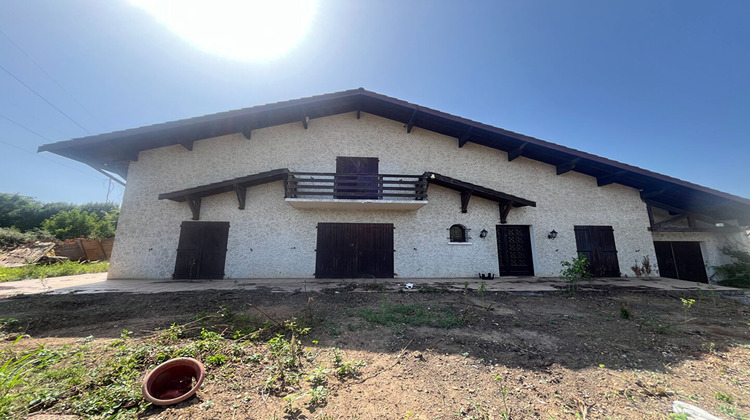 Ma-Cabane - Vente Maison VILLETTE-D'ANTHON, 308 m²