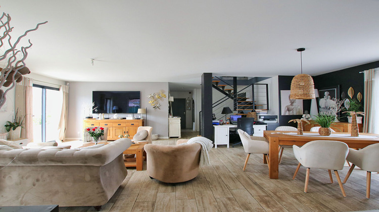 Ma-Cabane - Vente Maison VILLETTE-D'ANTHON, 163 m²