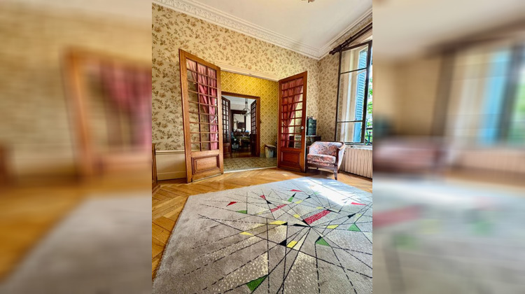 Ma-Cabane - Vente Maison VILLEURBANNE, 200 m²