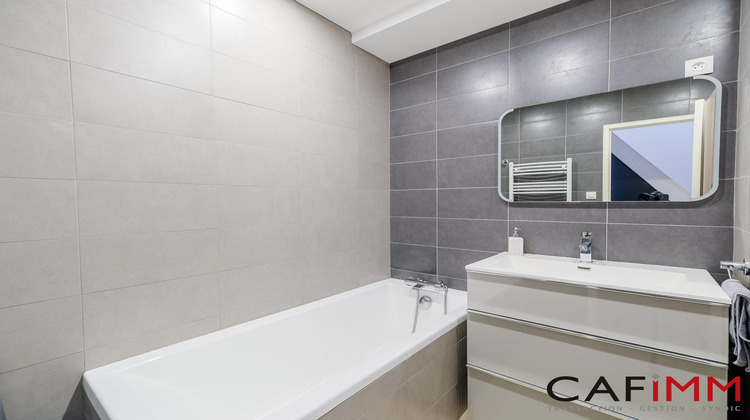 Ma-Cabane - Vente Maison Villeurbanne, 83 m²