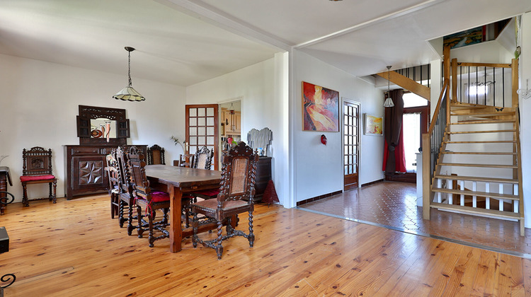 Ma-Cabane - Vente Maison VILLEURBANNE, 195 m²