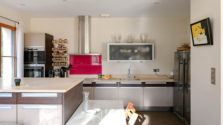 Ma-Cabane - Vente Maison VILLEURBANNE, 204 m²