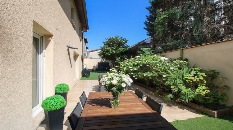 Ma-Cabane - Vente Maison VILLEURBANNE, 160 m²