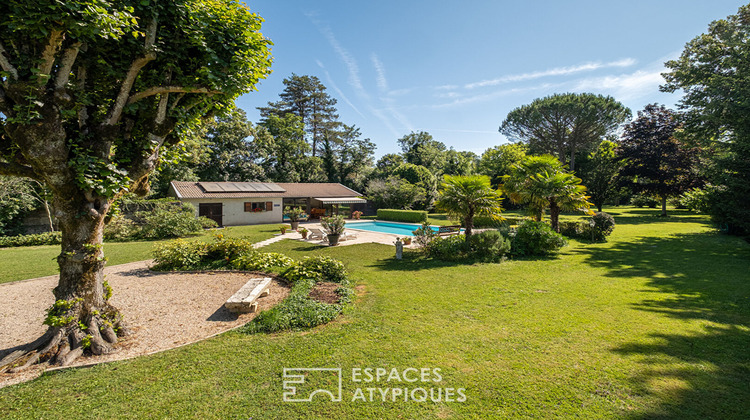 Ma-Cabane - Vente Maison VILLIEU-LOYES-MOLLON, 280 m²