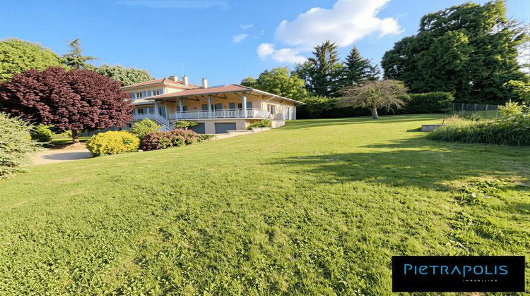 Ma-Cabane - Vente Maison Villieu-Loyes-Mollon, 245 m²