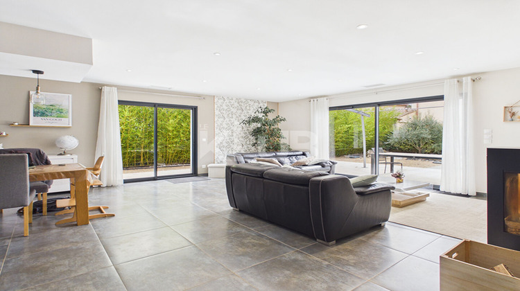 Ma-Cabane - Vente Maison VINON-SUR-VERDON, 144 m²