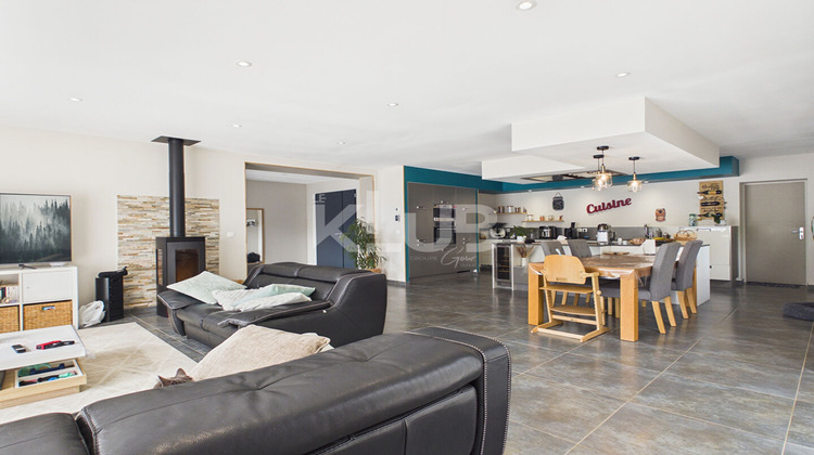 Ma-Cabane - Vente Maison VINON-SUR-VERDON, 144 m²