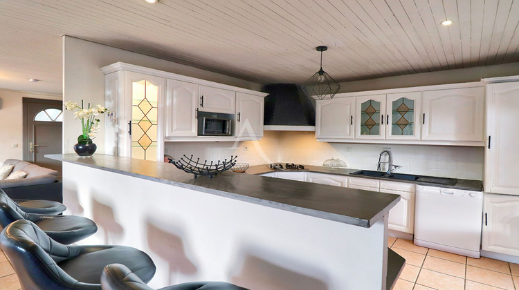 Ma-Cabane - Vente Maison VINON-SUR-VERDON, 144 m²