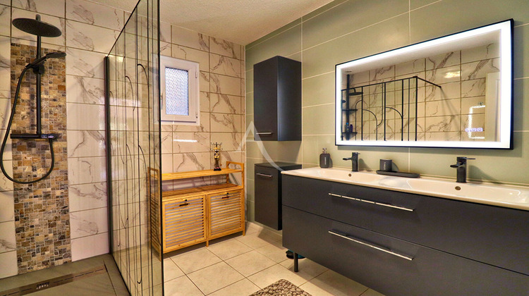 Ma-Cabane - Vente Maison VINON-SUR-VERDON, 81 m²
