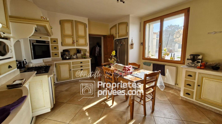 Ma-Cabane - Vente Maison VIOLES, 900 m²