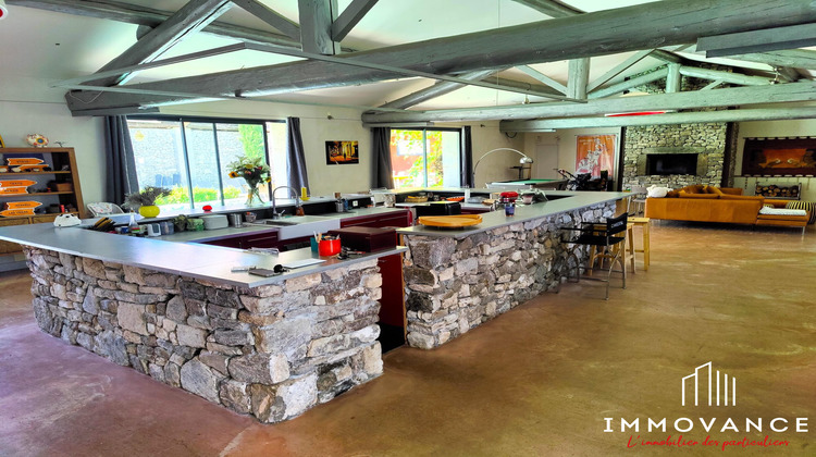 Ma-Cabane - Vente Maison Viols-en-Laval, 340 m²