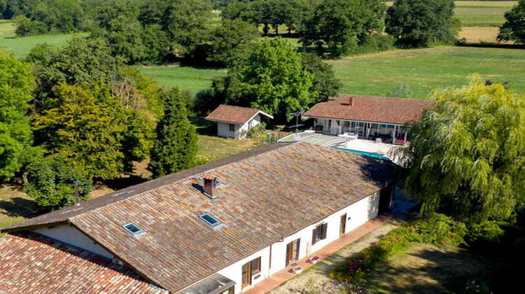 Ma-Cabane - Vente Maison VIRIAT, 300 m²